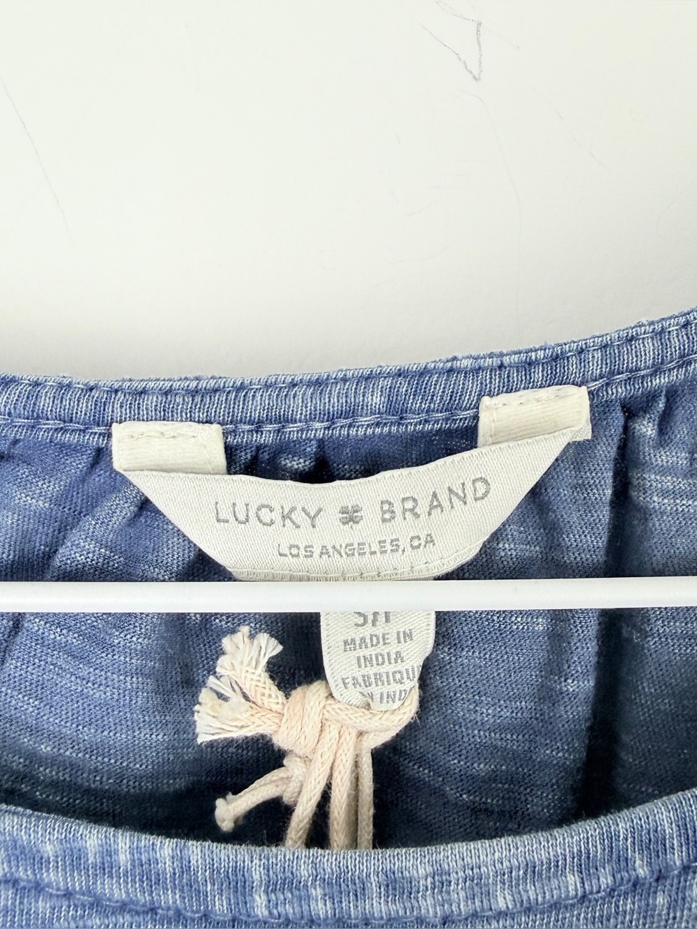 Lucky Brand Blue Embroidered Eyelet Cotton Boho Peasant Top feminine Coastal - Picture 5 of 8